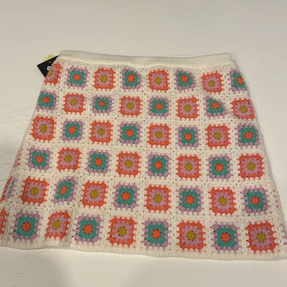 Grannysquare colorful skirt youth size 14 - Picture 5 of 5
